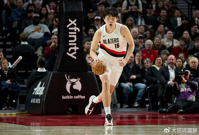 皇冠信用网-14分17板2助2帽，杨瀚森连创新高！亲承3大成长目标队记公开称赞|开拓者|杨翰森|篮板|波特兰开拓者队|罗伯特-威廉姆斯_新浪体育_新浪新闻